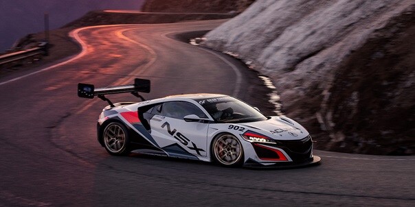 Acura NSX racing test session 