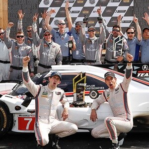 Acura Team Penske celebrates at Mid-Ohio