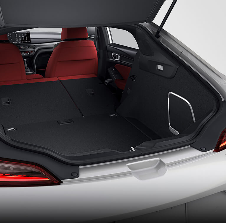 2025 Acura INTEGRA Features Cargo space 60/40