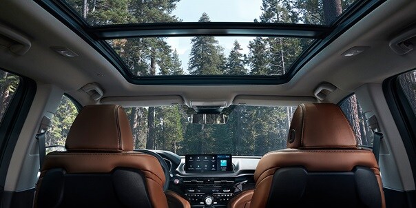 2022 Acura MDX wide panoramic moonroof